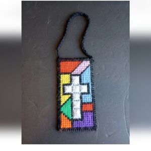 Vtg Plastic Canvas Yarn Cross Stitched Cross Crucifix Stain Glass Door Hanger